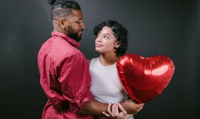 Valentine’s Day Gift Ideas: Why Should You Book a Ballroom Dance Lesson?